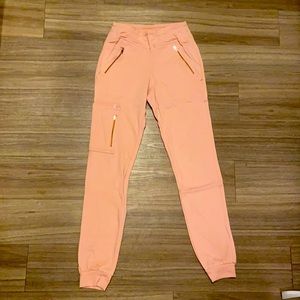JAANUU Rose Gold Trimmed 10-Pocket Jogger